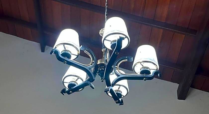 Lahiru Airport Villa