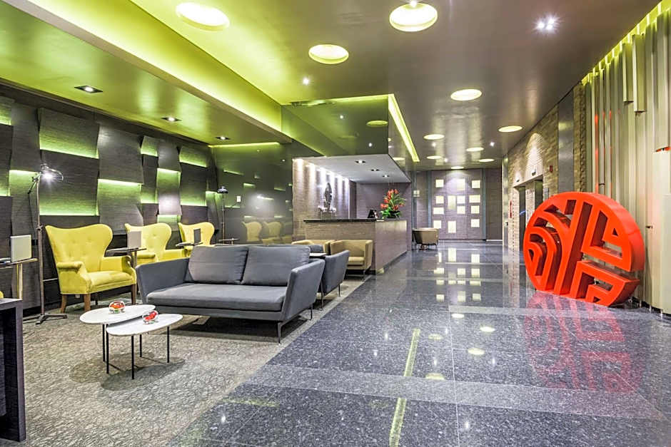 NH Collection Bogota Terra 100 Royal