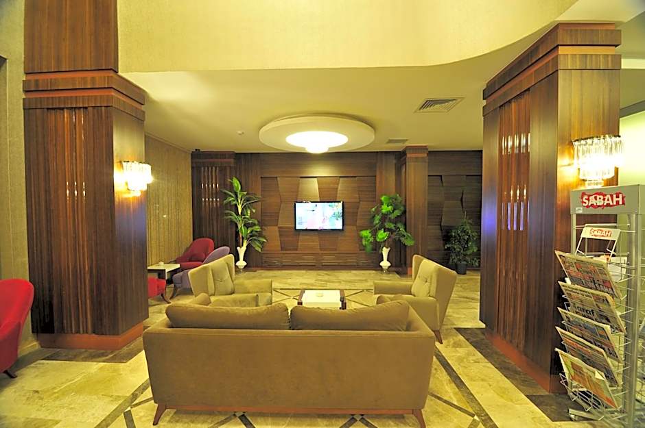 Grand Cenas Hotel