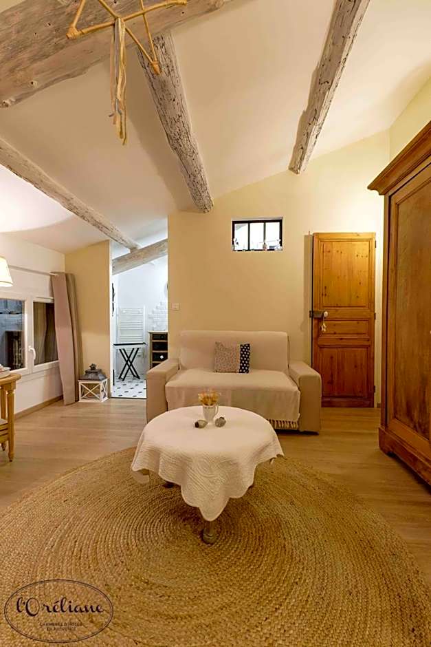CHAMBRES D'HÔTES L'Oréliane en Provence Adults Only