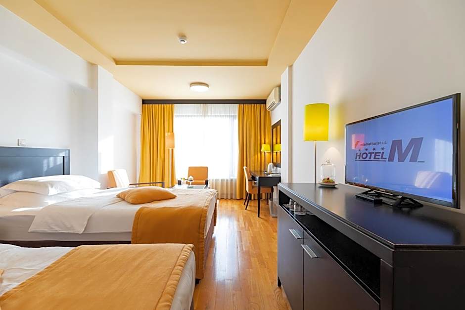 Hotel M
