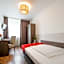 Admiral Hotel