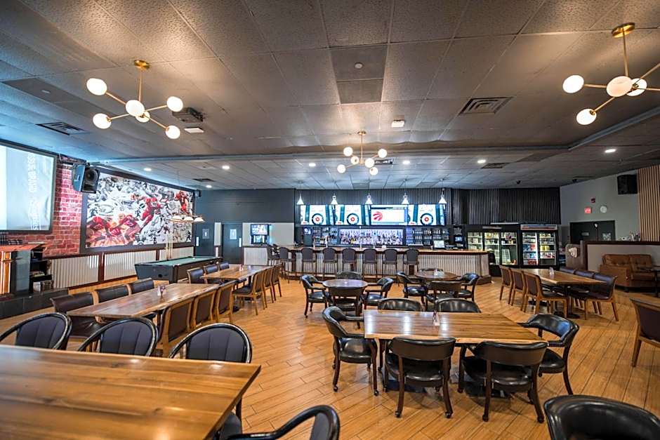 Coast Nisku Inn & Conference Centre