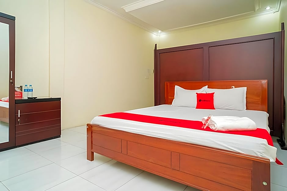 RedDoorz Syariah @ Jalan Bukit Kaminting 2