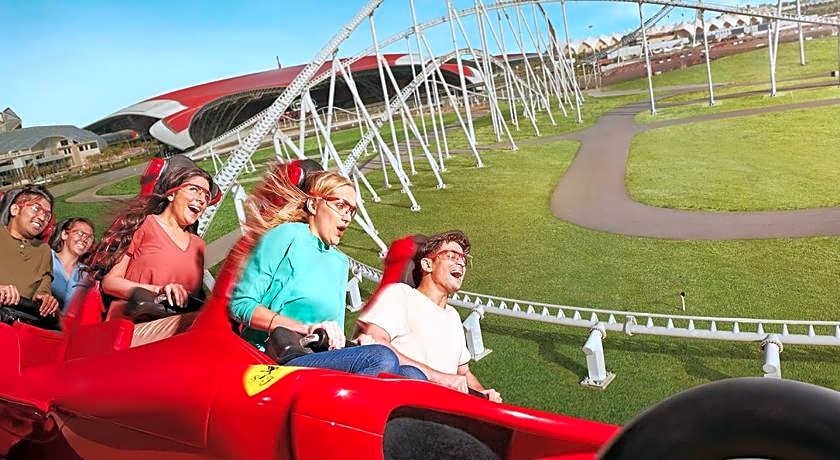 Yas Plaza Circuit by IHG