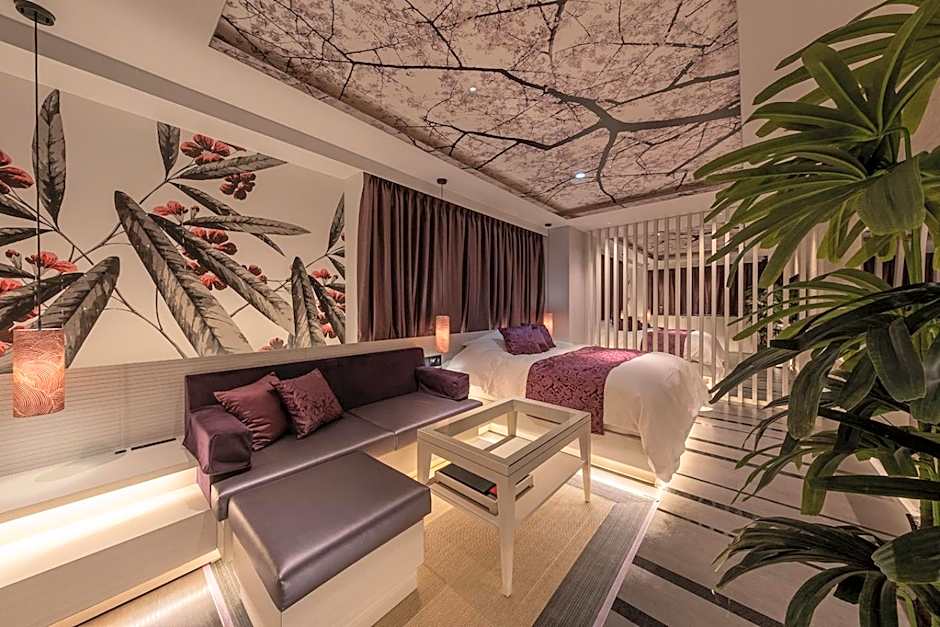 ホテル 兆 各務原店 Hotel CHO Kakamigahara