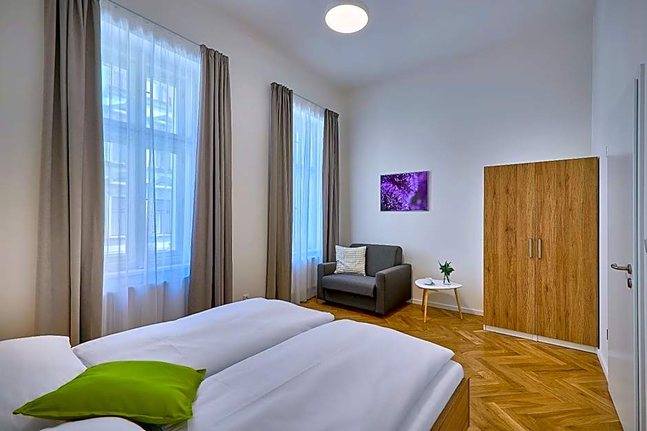 DownTown Suites Rubesova