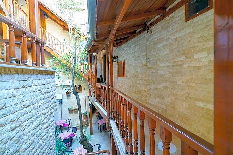 Zeynep Hanım Konağı