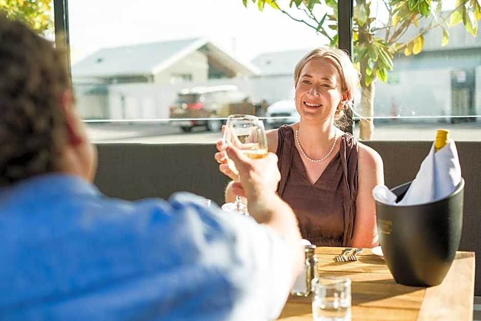 Chateau Marlborough Hotel