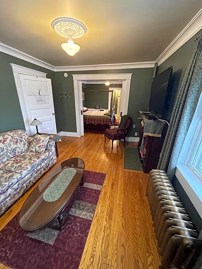 Wakamow Heights Bed and Breakfast