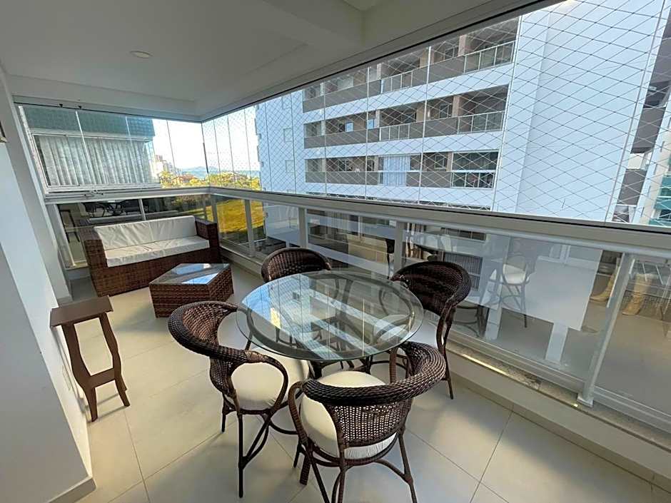 cód 92 - Apartamento amplo e aconchegante