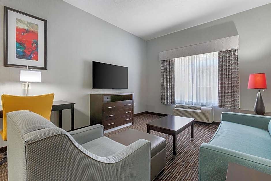 Best Western Plus Gallup Inn & Suites