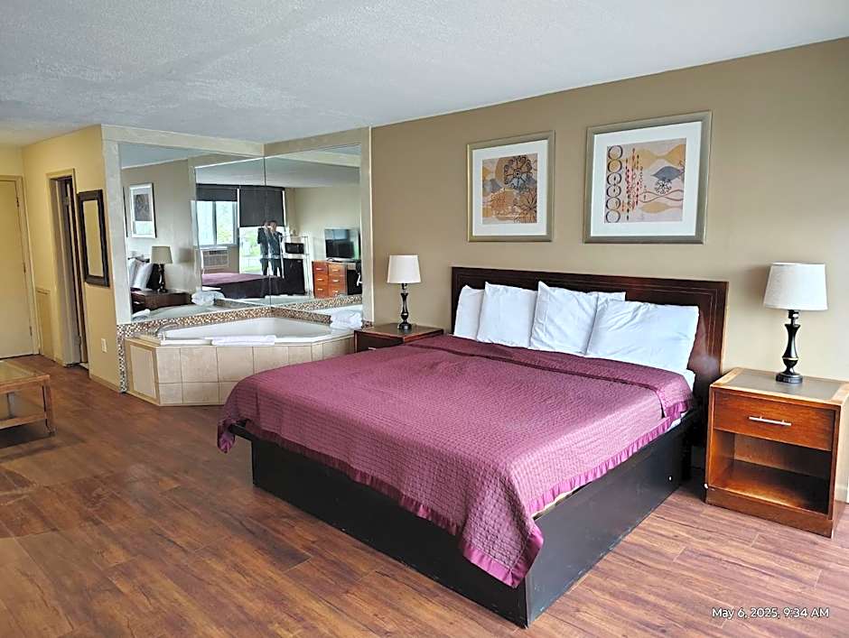 Allen Park Motor Lodge