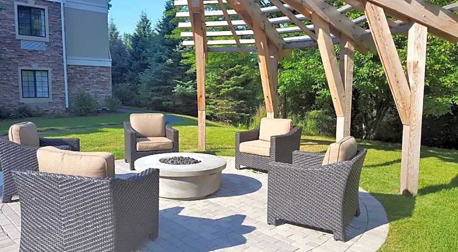 Staybridge Suites Lincolnshire By IHG