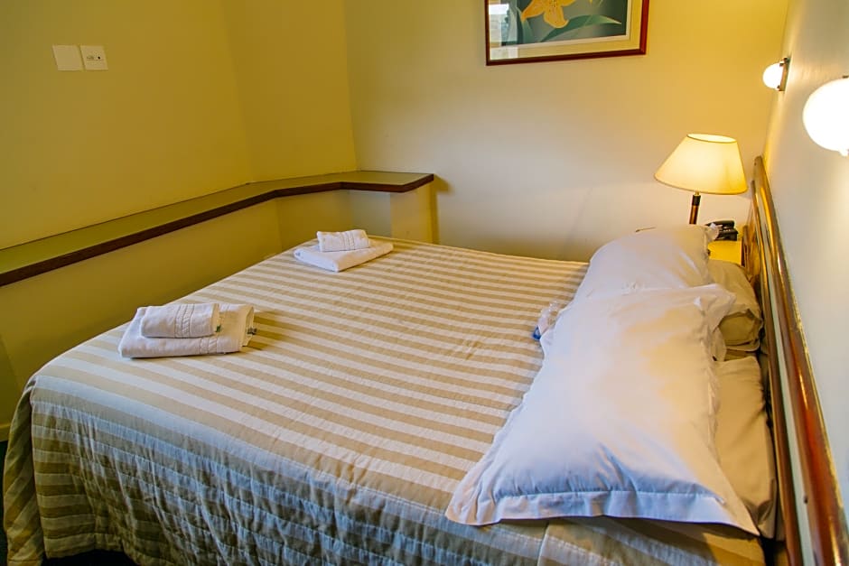 Plaza Inn Condomínio Week Inn