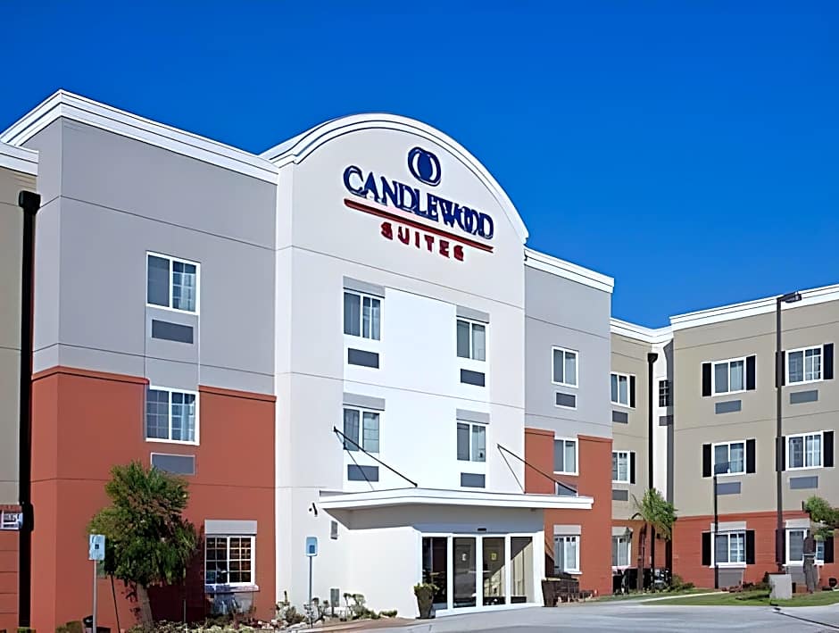 Candlewood Suites Pearland By IHG