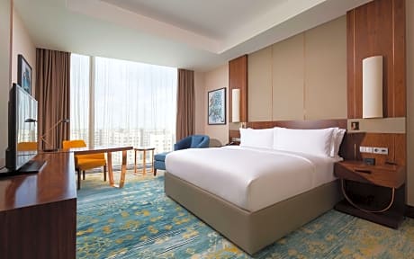 King Deluxe Expo View