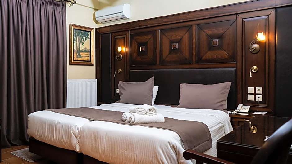 Dellas Boutique Hotel