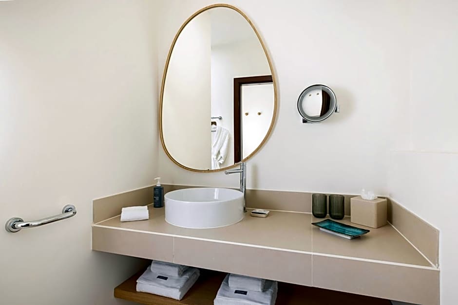 The Westin Salgados Beach Resort, Algarve