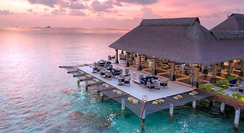 Grand Park Kodhipparu Maldives