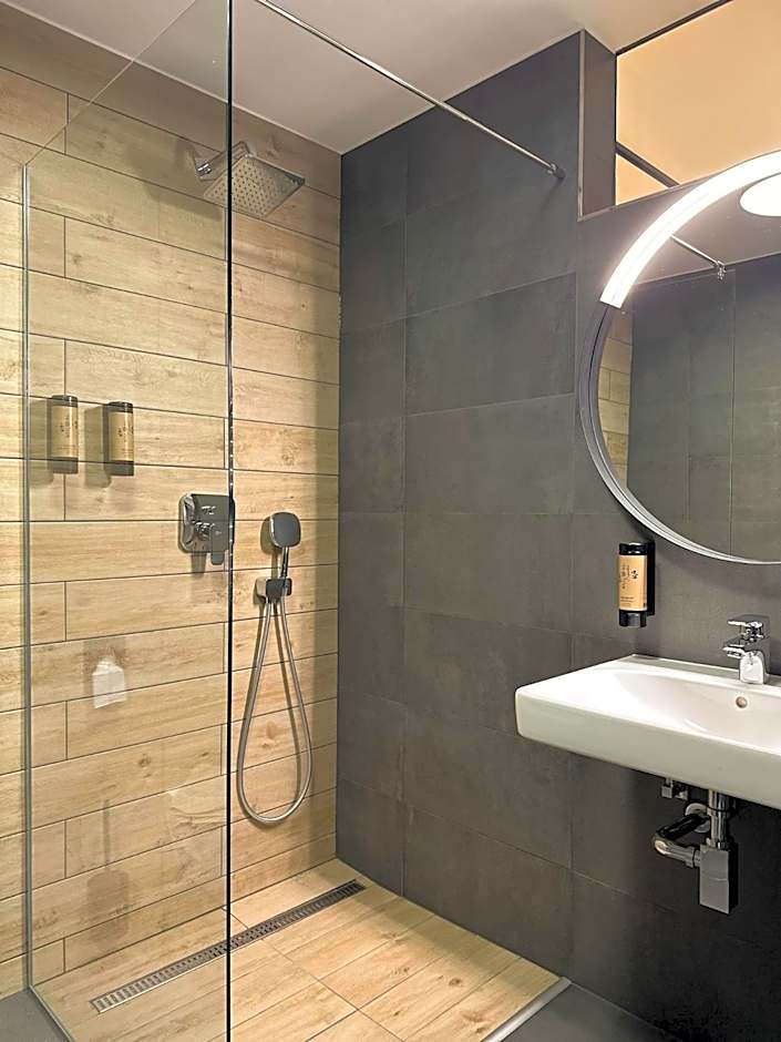 DAS ERZ Medical Spa & Hotel
