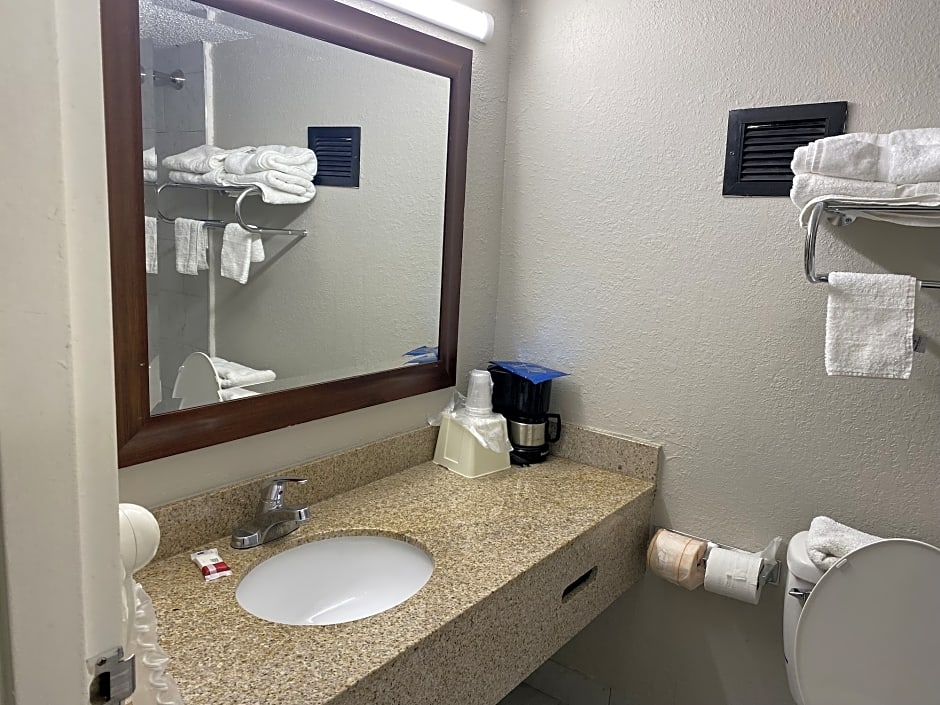 Days Inn by Wyndham Dothan