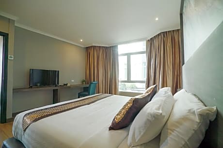 Two-Bedroom Suite