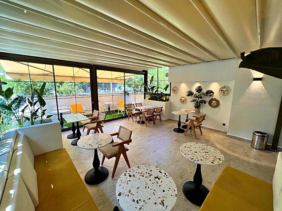 COASTLİNE BOUTİQUE HOTEL