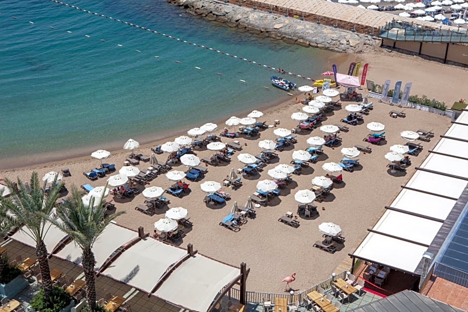 Granada Luxury Okurcalar