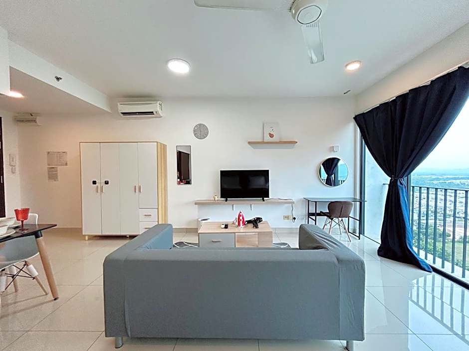 Trefoil by Manhattan Group