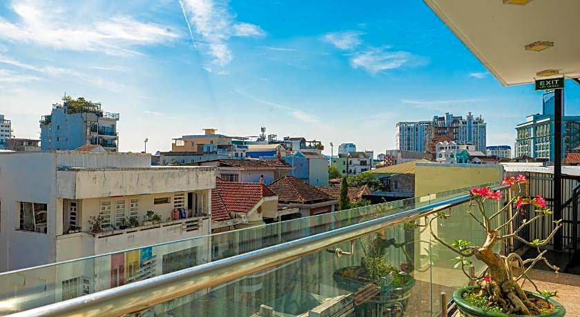 Thanh Lich Hue Hotel