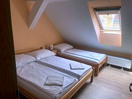 Triple Room with Shower