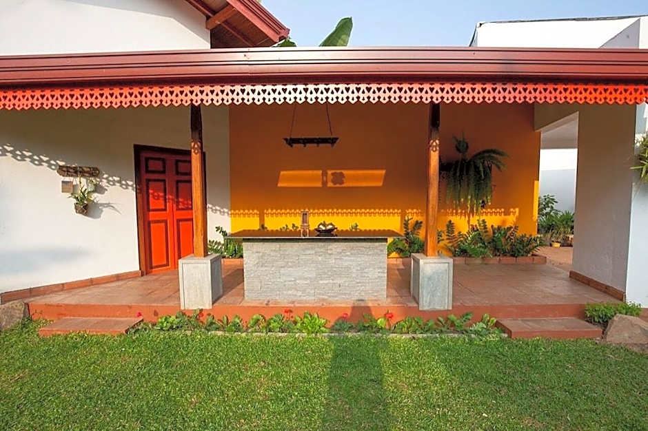 Breeze of Paradise Hotel