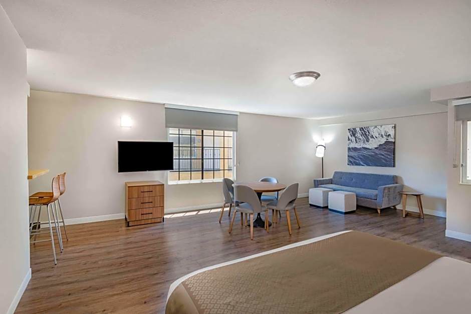 Wyndham Garden San Diego Near Seaworld