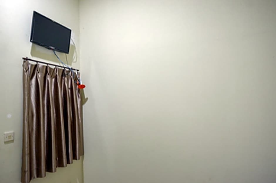 KoolKost at Jl Unta Pandeyan Lamper Semarang - Minimum Stay 30 night