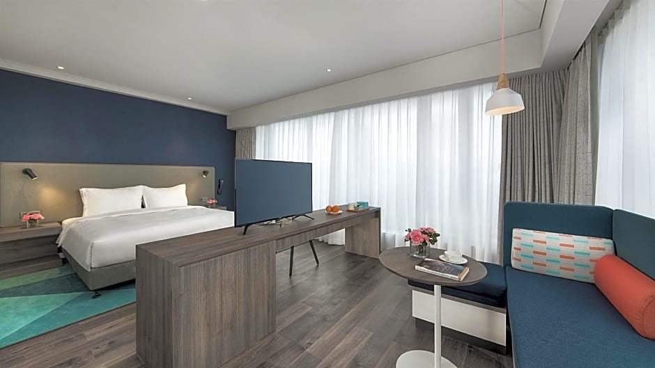 Holiday Inn Express Liyang Huafu By IHG