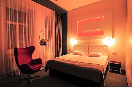 Business Double or Twin Room with Balcony and Sofa Bed