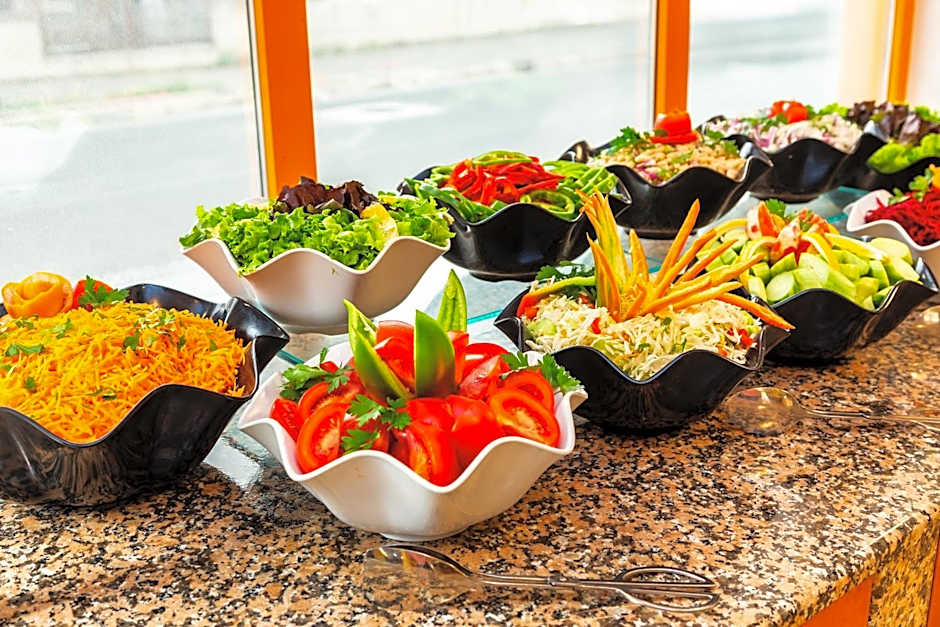 Complex Sunrise by HMG - All Inclusive