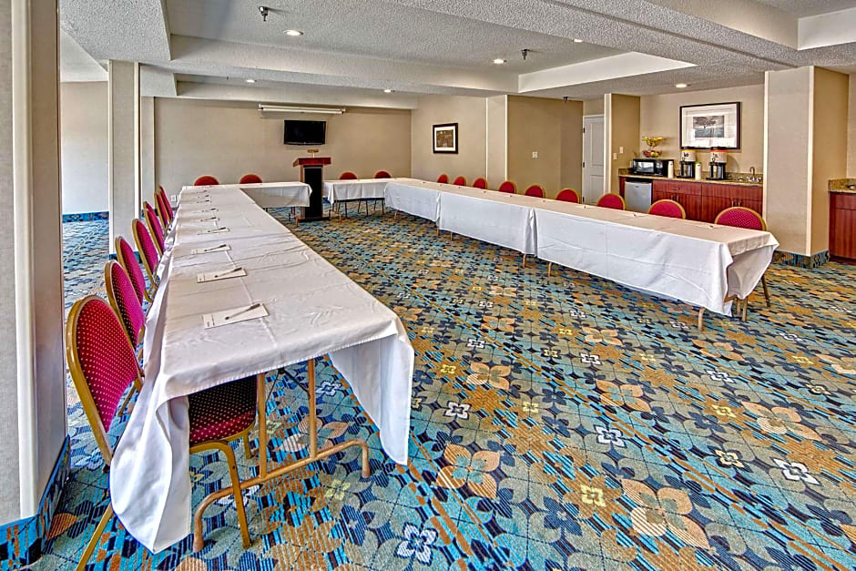 Hampton Inn By Hilton Laurinburg