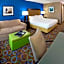 Holiday Inn Express Hotel & Suites Manchester - Airport By IHG
