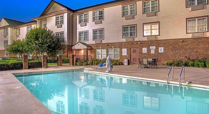Best Western Plus Bessemer Hotel & Suites