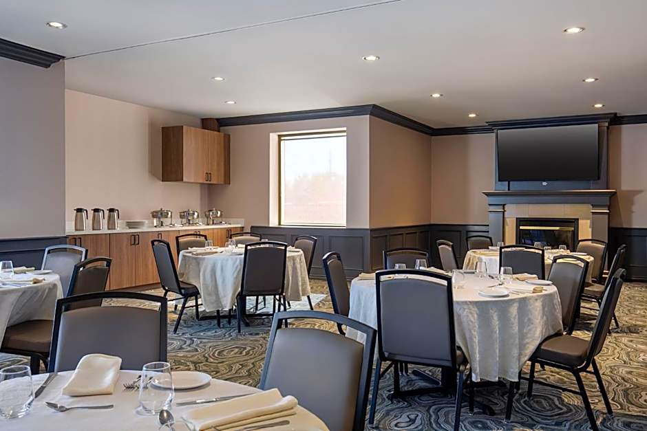 Holiday Inn Hotel & Suites St.Catharines-Niagara By IHG