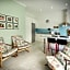 Waterland Lodge
