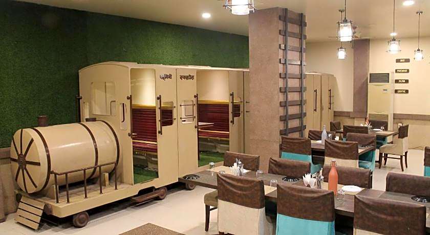 Hotel Padmini International