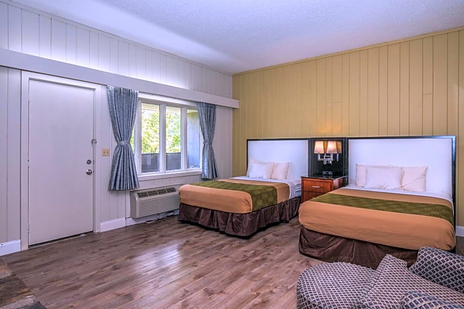Chalet Inn