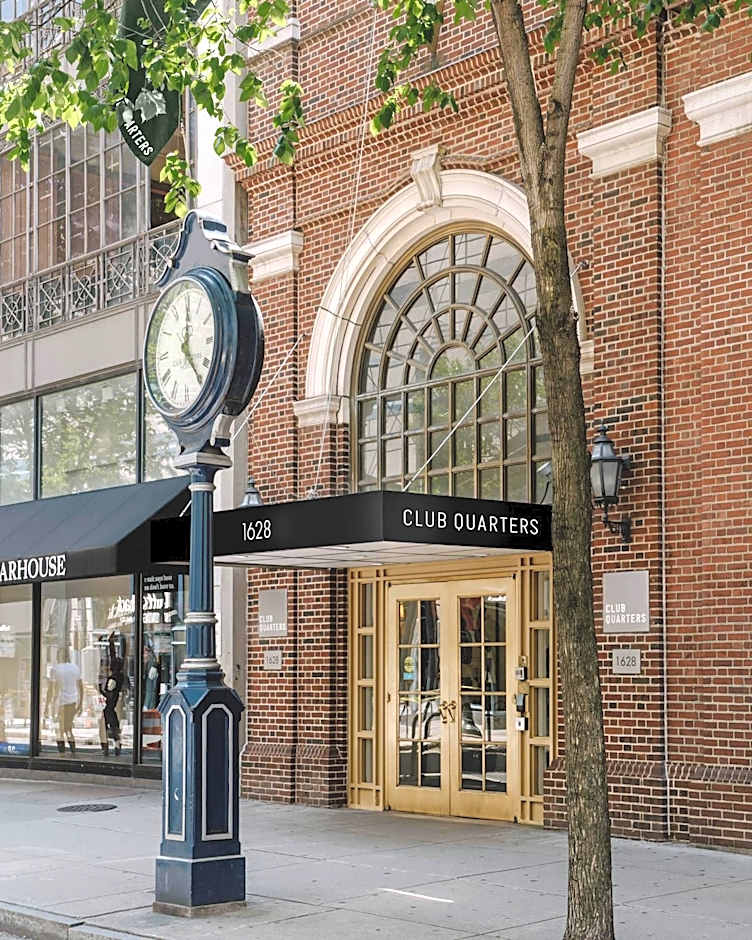 Club Quarters Hotel in Philadelphia