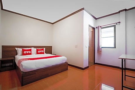 OYO 836 PK Residence