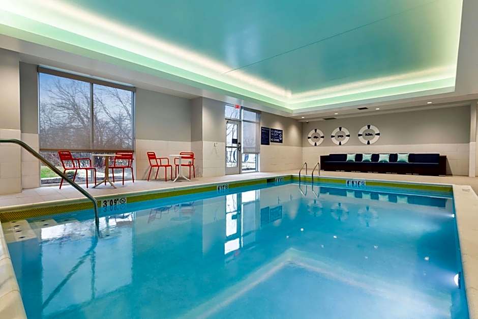 Tru by Hilton Sharonville, OH