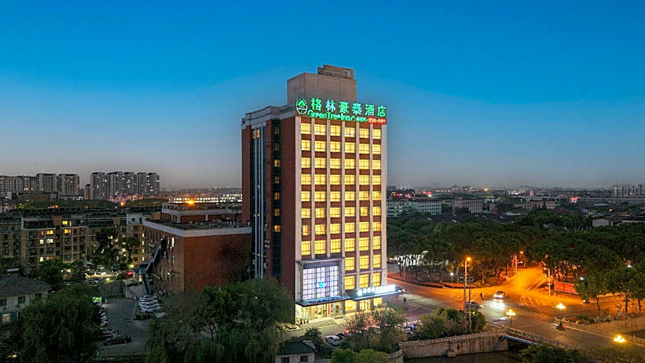 GreenTree Inn JiangSu Wuxi Jiangyin Huashi Avenue Huaxi Village Business Hotel