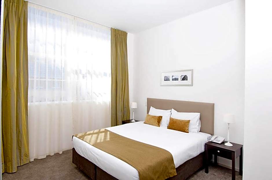 Quest Hamilton Serviced Apartments